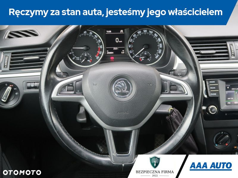 Skoda RAPID - 16