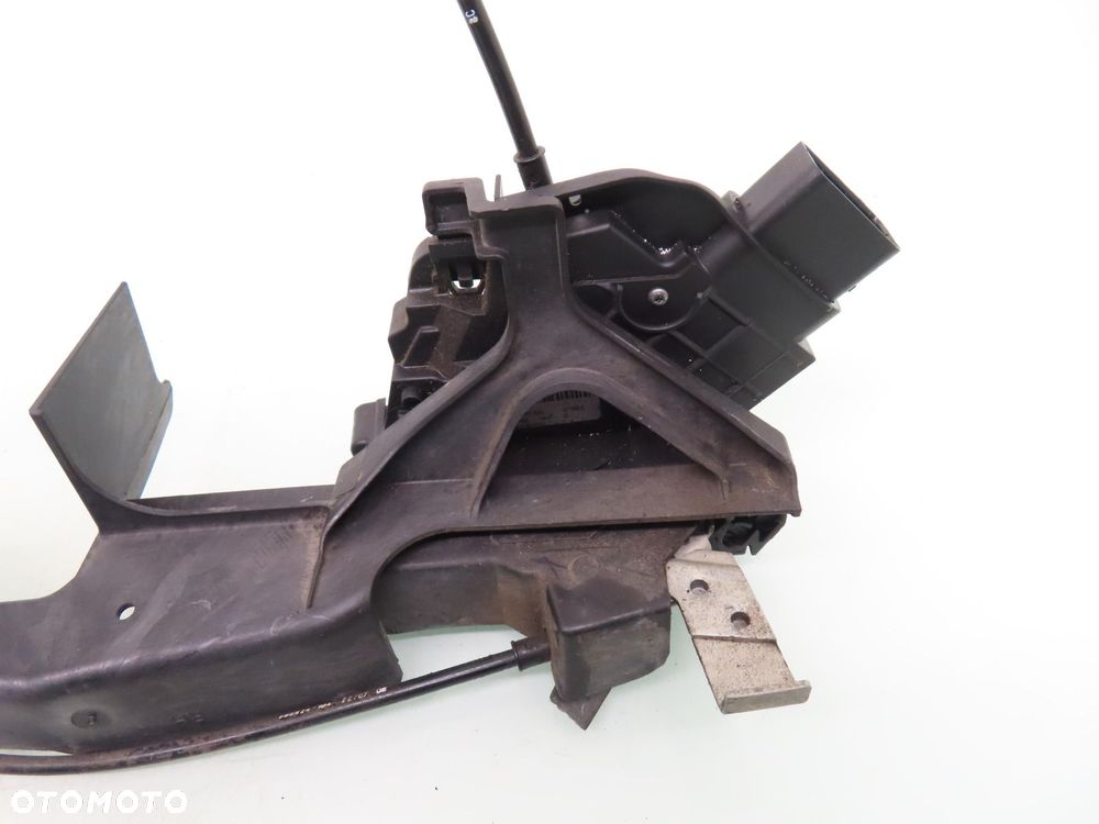 ZAMEK PRAWY PRZEDNI FORD S-MAX I 6 PIN 6M2AR21812AA - 6