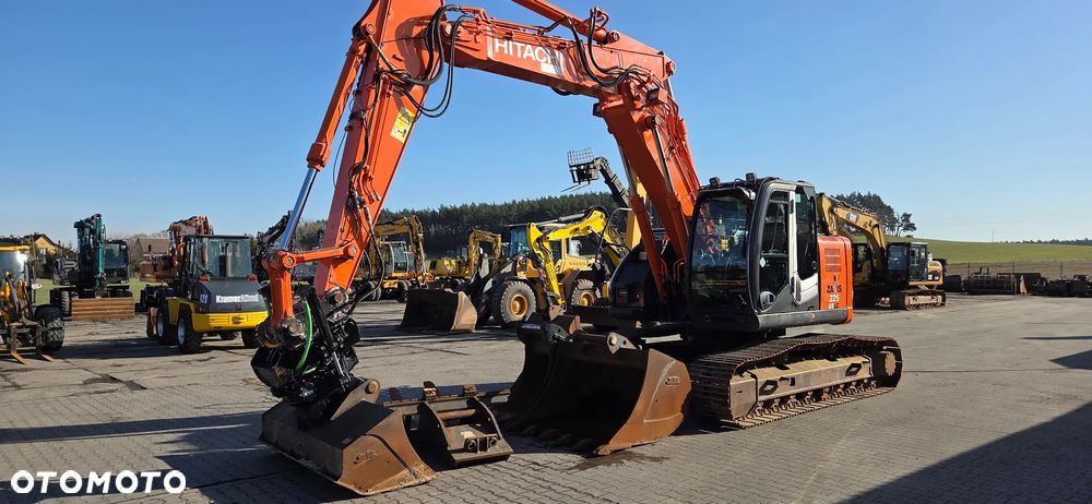 Hitachi <<Koparka Hitachi ZX225USLC-3 ROTO Steelwirst z 2022 roku na podwójnym złączu 3łyżki+widły!>> - 7