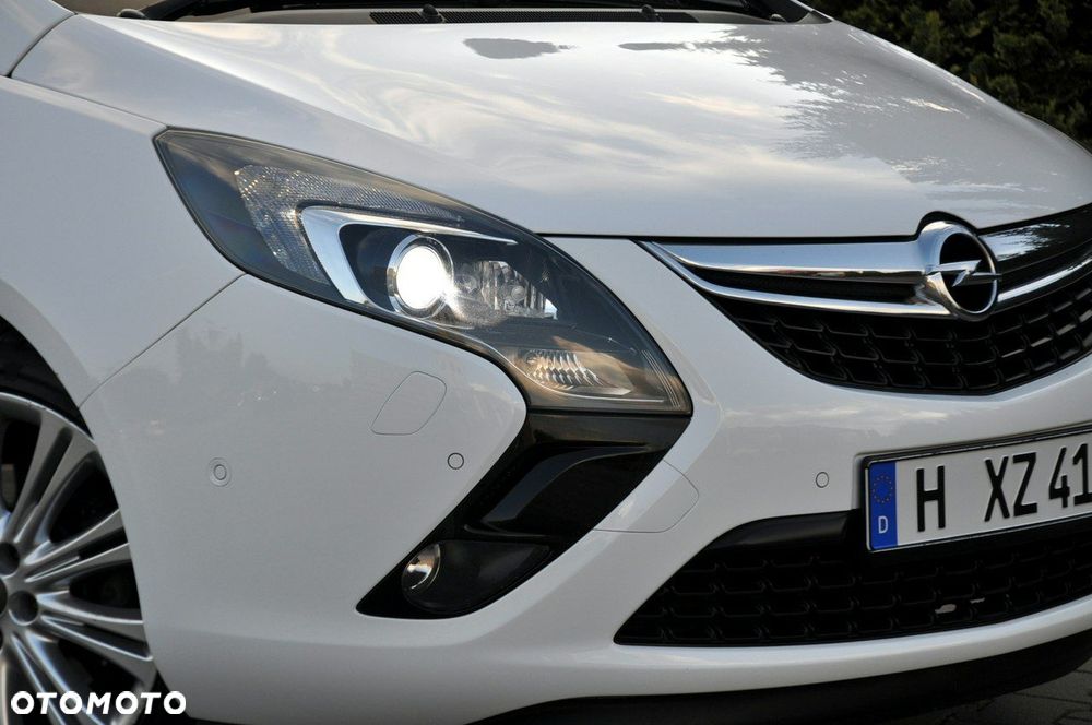 Opel Zafira - 12