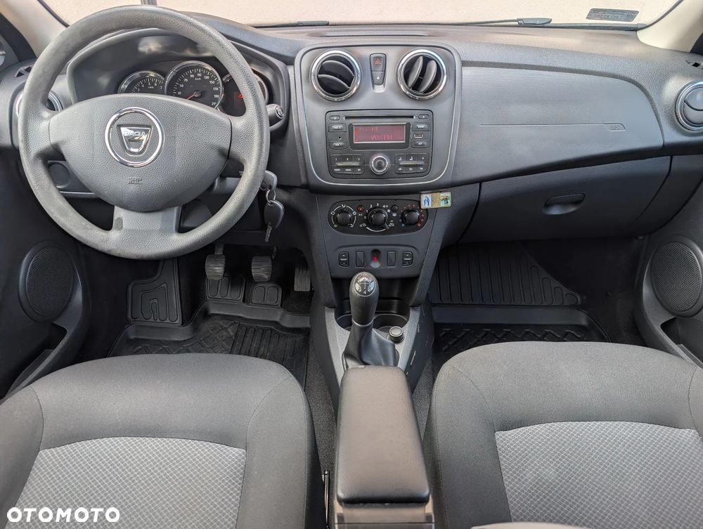 Dacia Logan 1.2 16V Open - 7