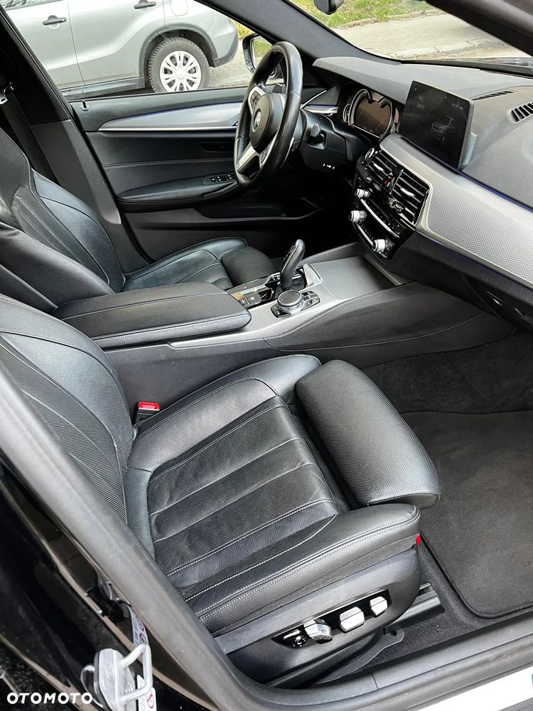 BMW Seria 5 530i xDrive - 5