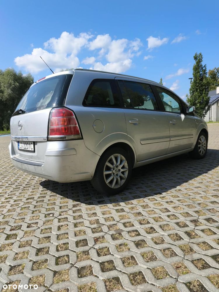 Opel Zafira 1.8 Enjoy - 3