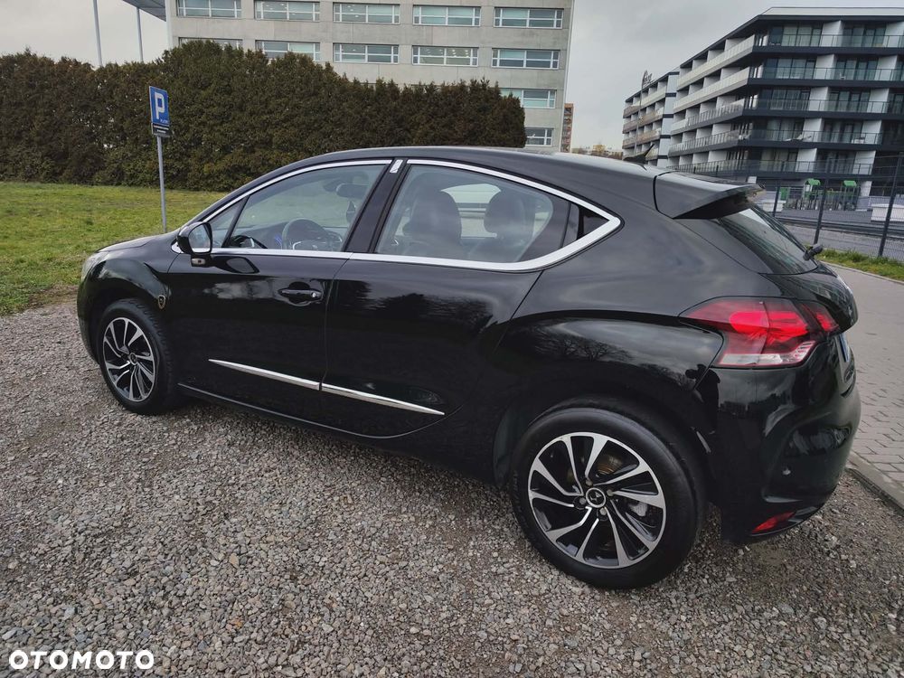 Citroën DS4 PureTech 130 Stop&Start Urban Show - 5