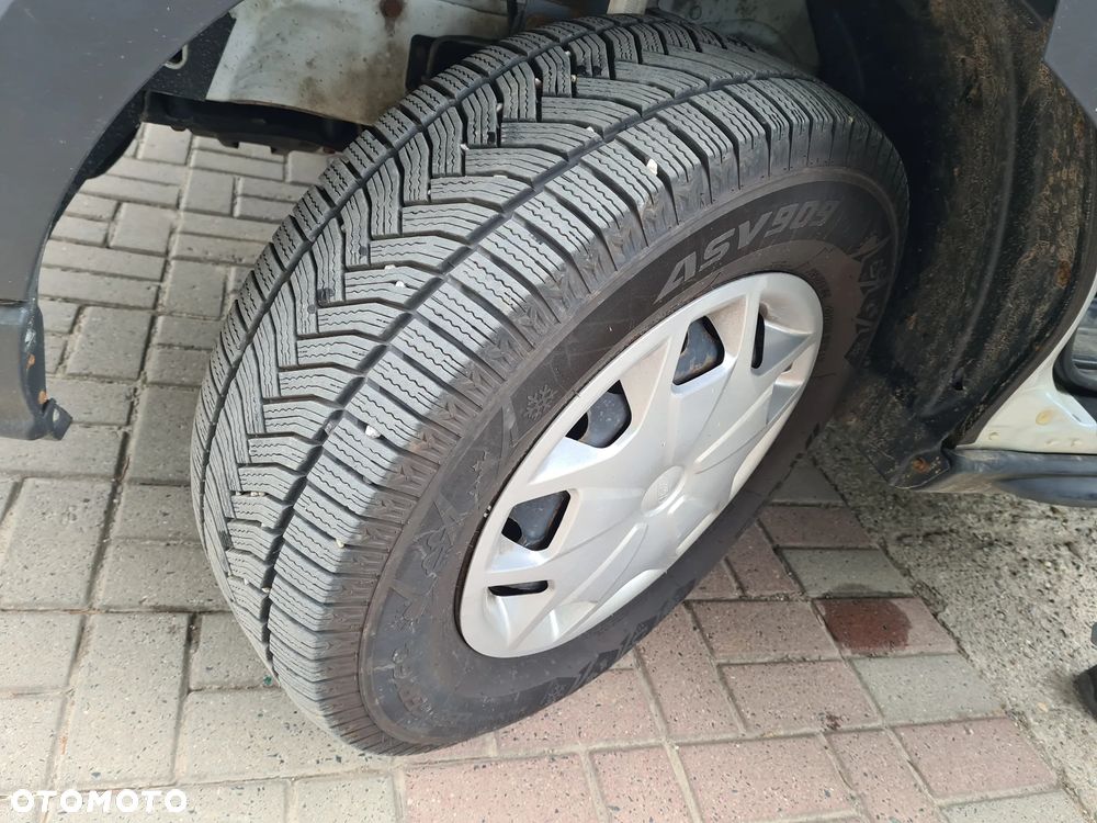 Ford Transit - 17