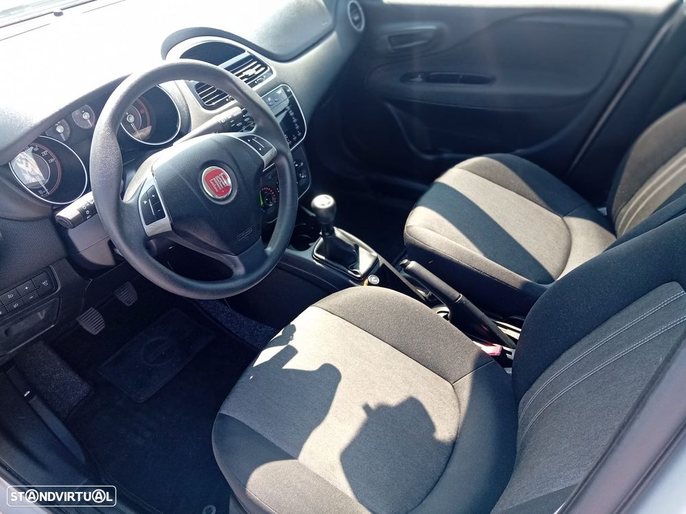 Fiat Punto 1.3 M-Jet Easy S&S - 9