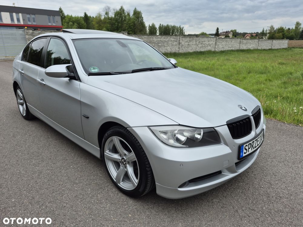 BMW Seria 3 - 34