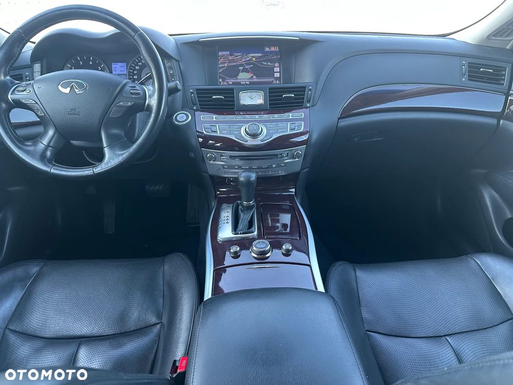 Infiniti Q70 2.2d Premium Executive - 7