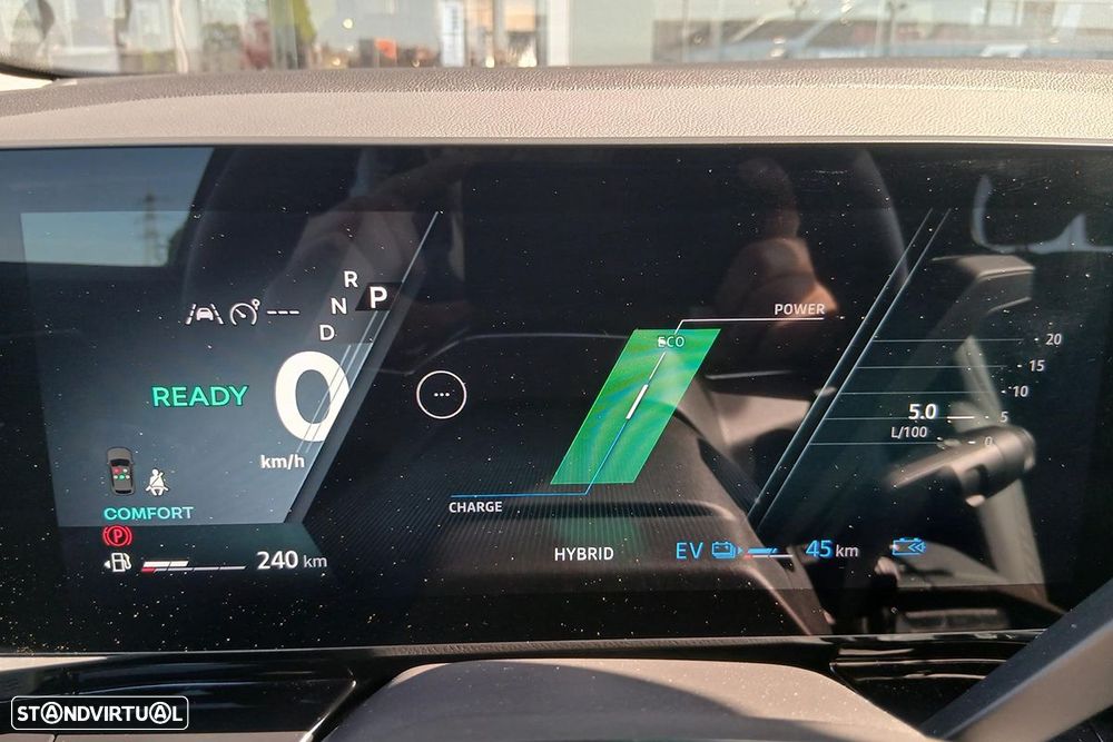 Renault Rafale 1.2 Hyper Hybrid E-Tech Esprit Alpine - 11