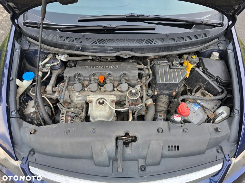 Honda Civic 1.8 Comfort - 18