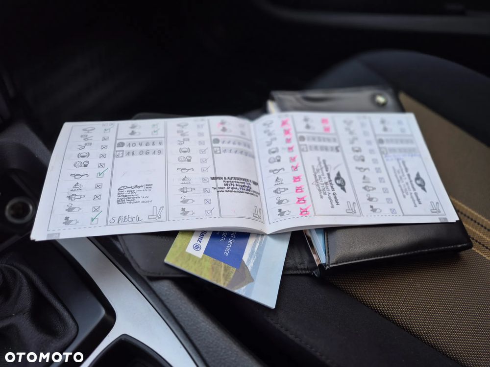 BMW X1 xDrive20d - 38