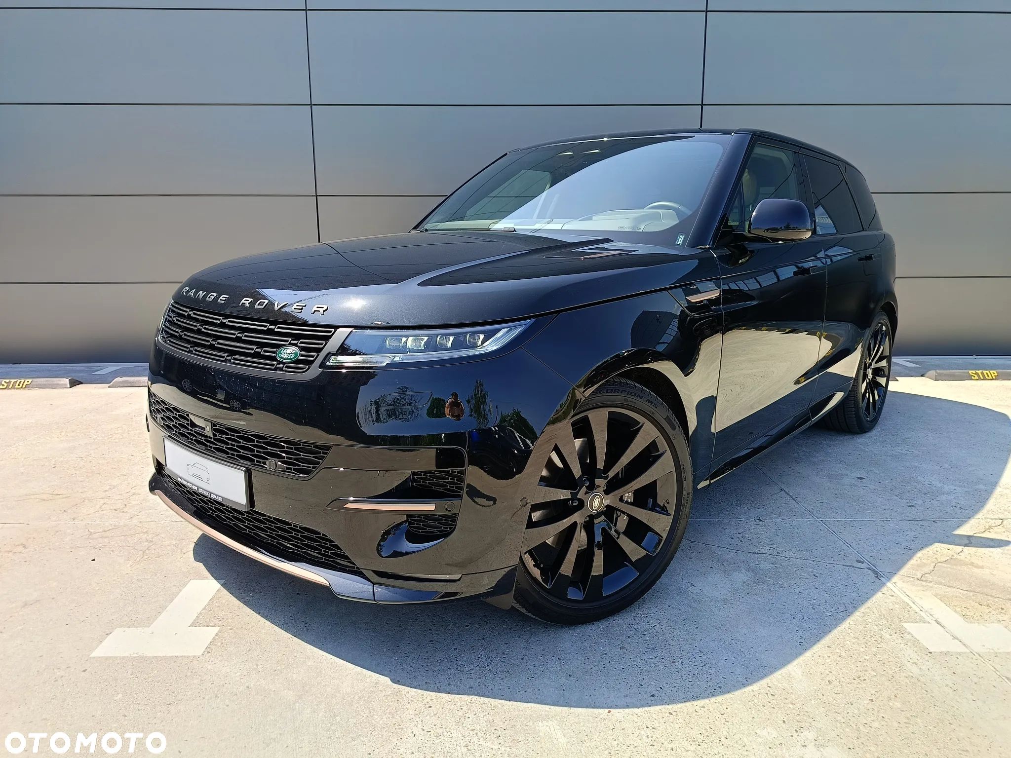 Land Rover Range Rover Sport - 1