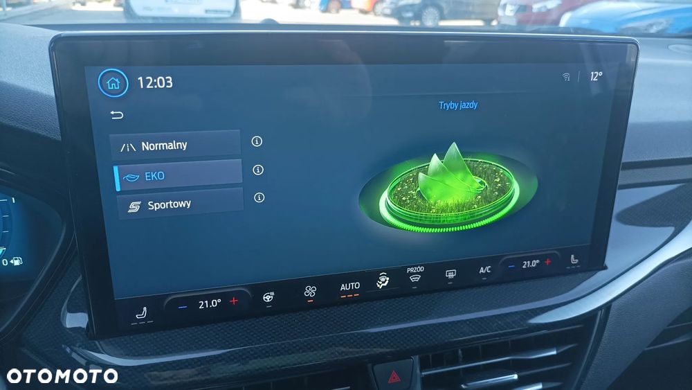 Ford Focus 1.0 EcoBoost mHEV ST-Line X - 27