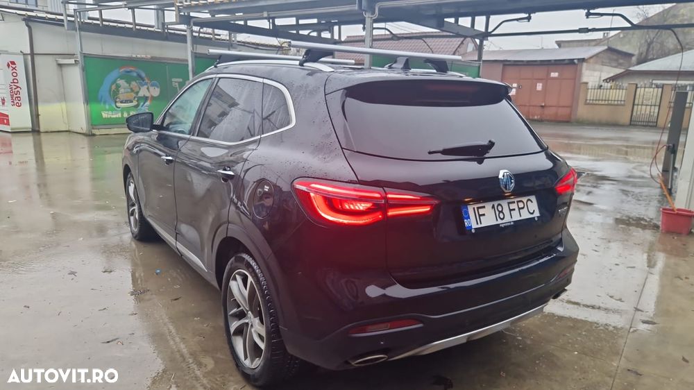 MG EHS PHEV Luxury - 40