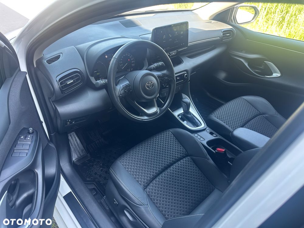 Toyota Yaris 116 1.5 VVT-i Club - 5