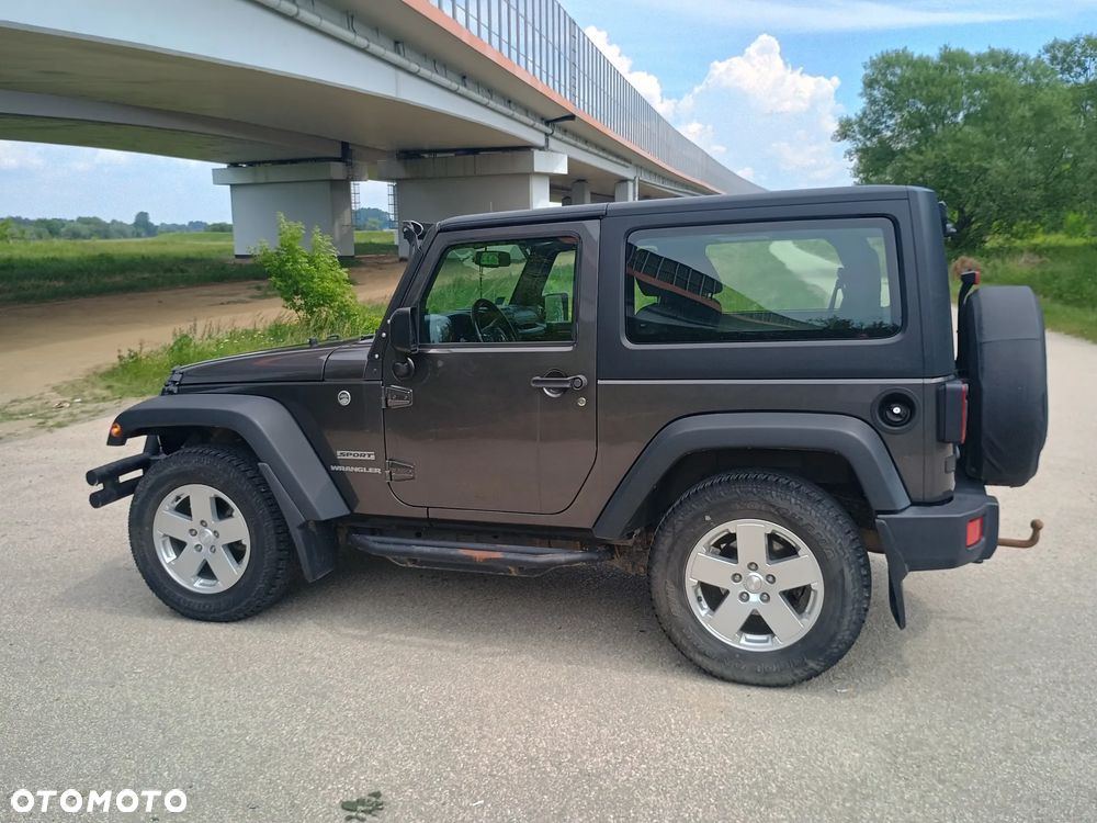 Jeep Wrangler 2.8 CRD Sport - 3