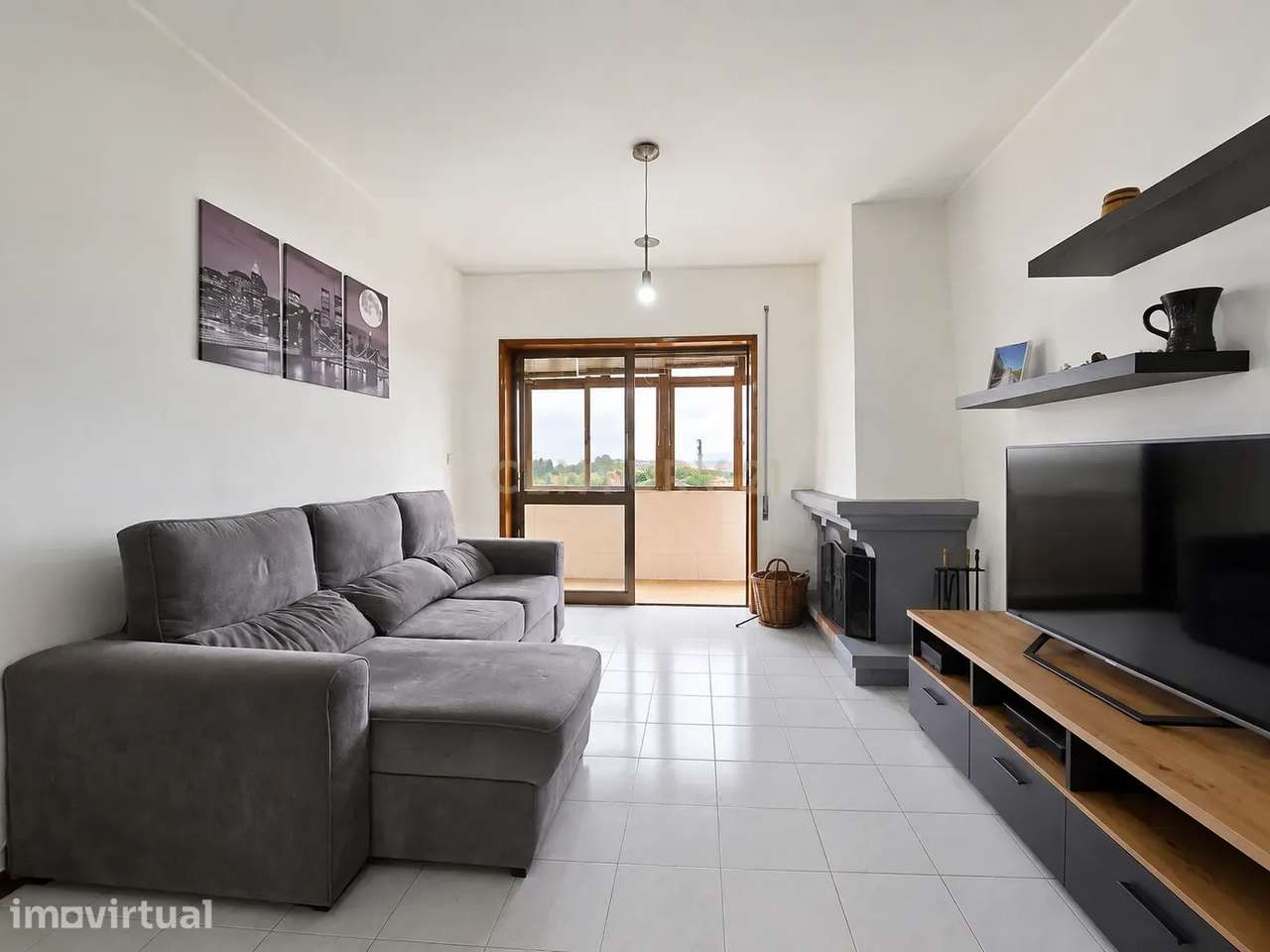 APARTAMENTO T2 | VARANDA | LUGAR DE GARAGEM | ARRUMOS | ELEVADOR | GON - Grande imagem: 3/26