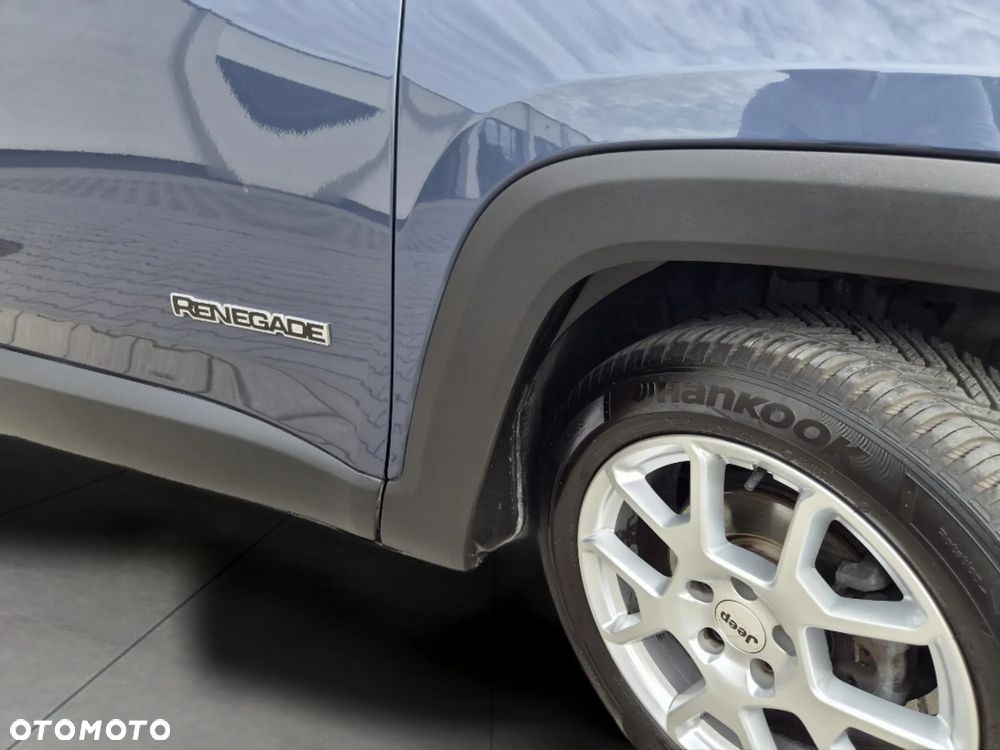 Jeep Renegade - 8