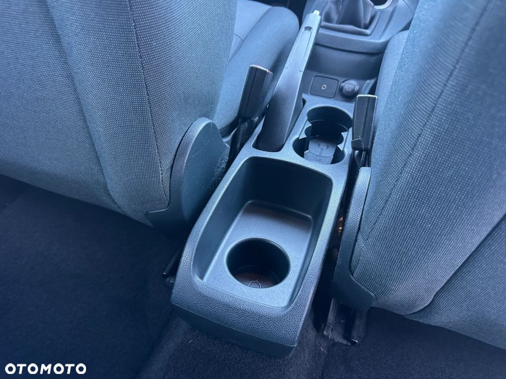 Ford Fiesta 1.25 Celebration - 34