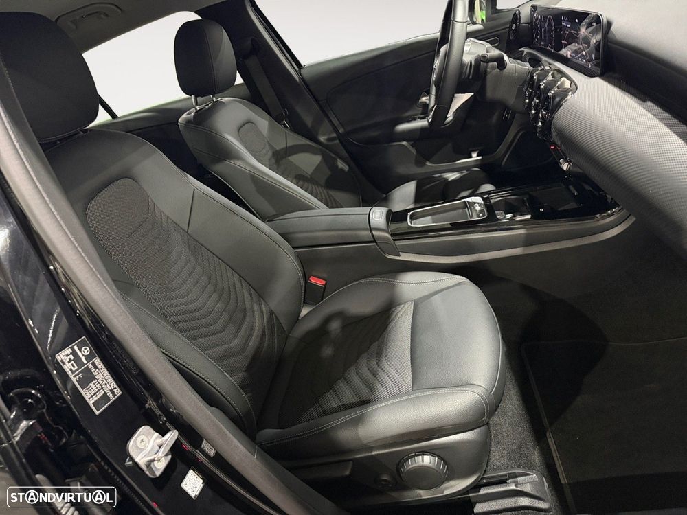Mercedes-Benz A 250 e - 15