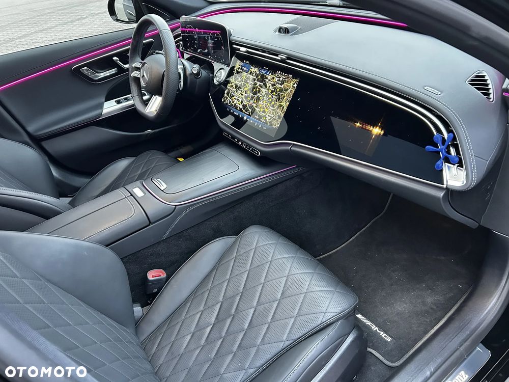Mercedes-Benz Klasa E 220 d mHEV 4-Matic AMG 9G-Tronic - 19