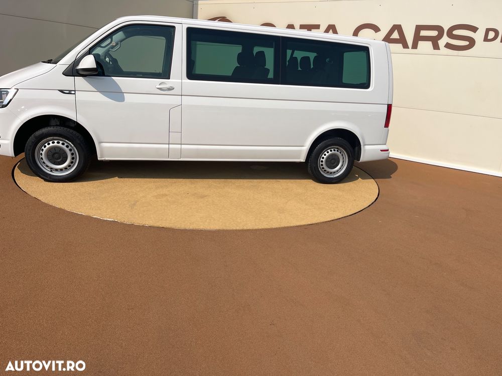 Volkswagen Caravelle LR Comfortline - 7