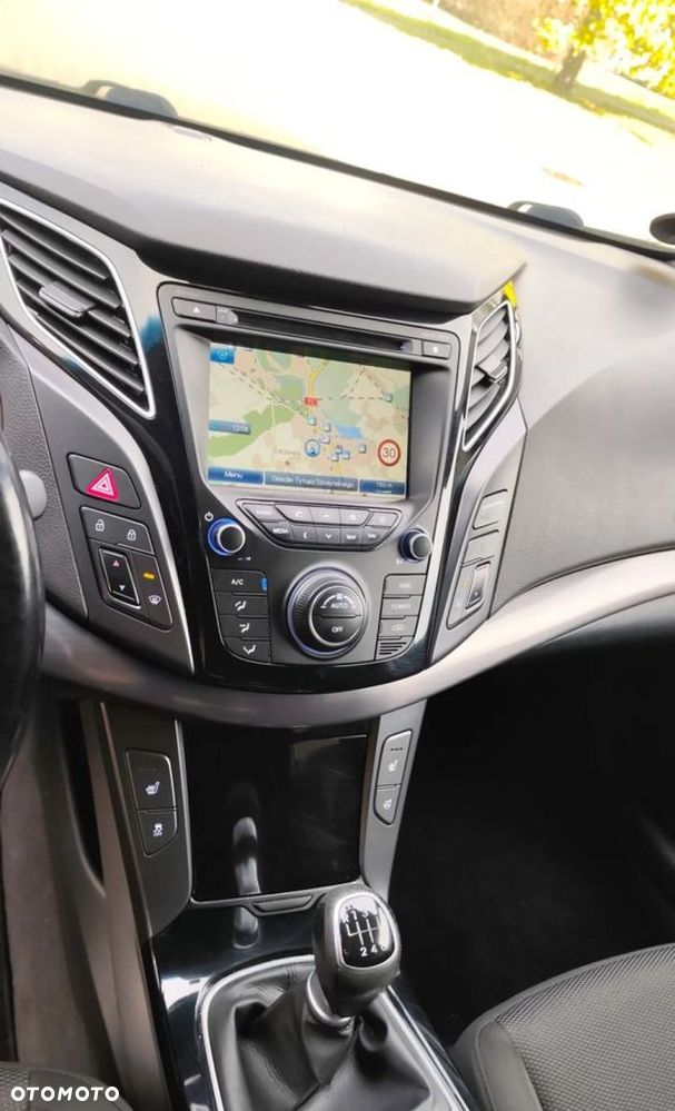 Hyundai i40 Kombi blue 1.7 CRDi Premium - 8