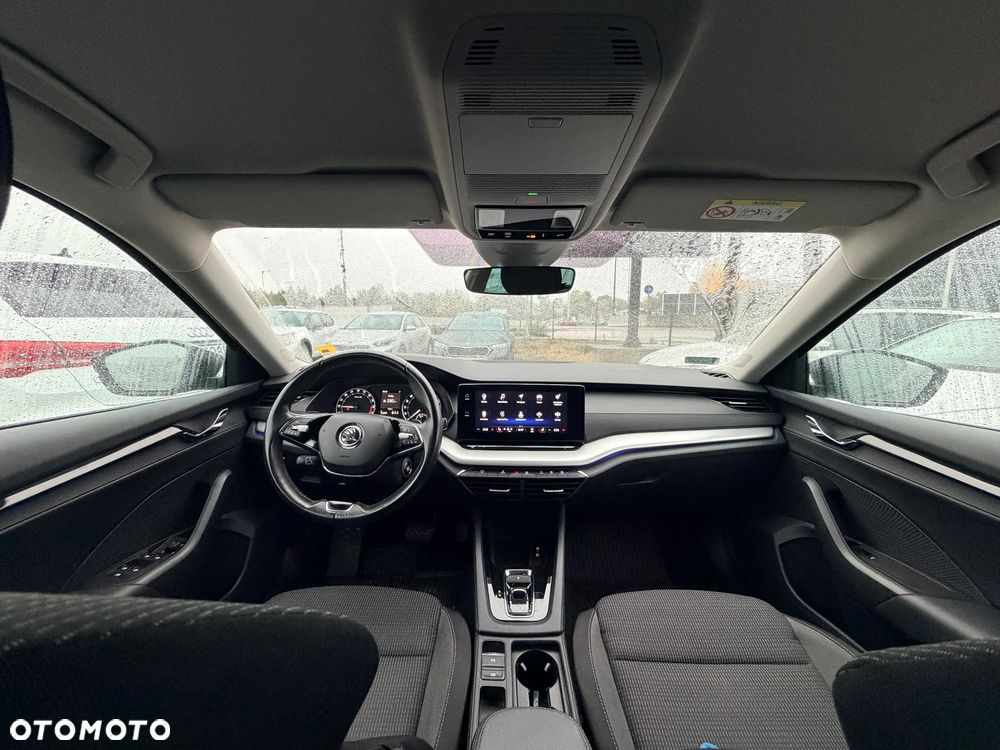 Skoda Octavia 2.0 TDI Ambition DSG - 32