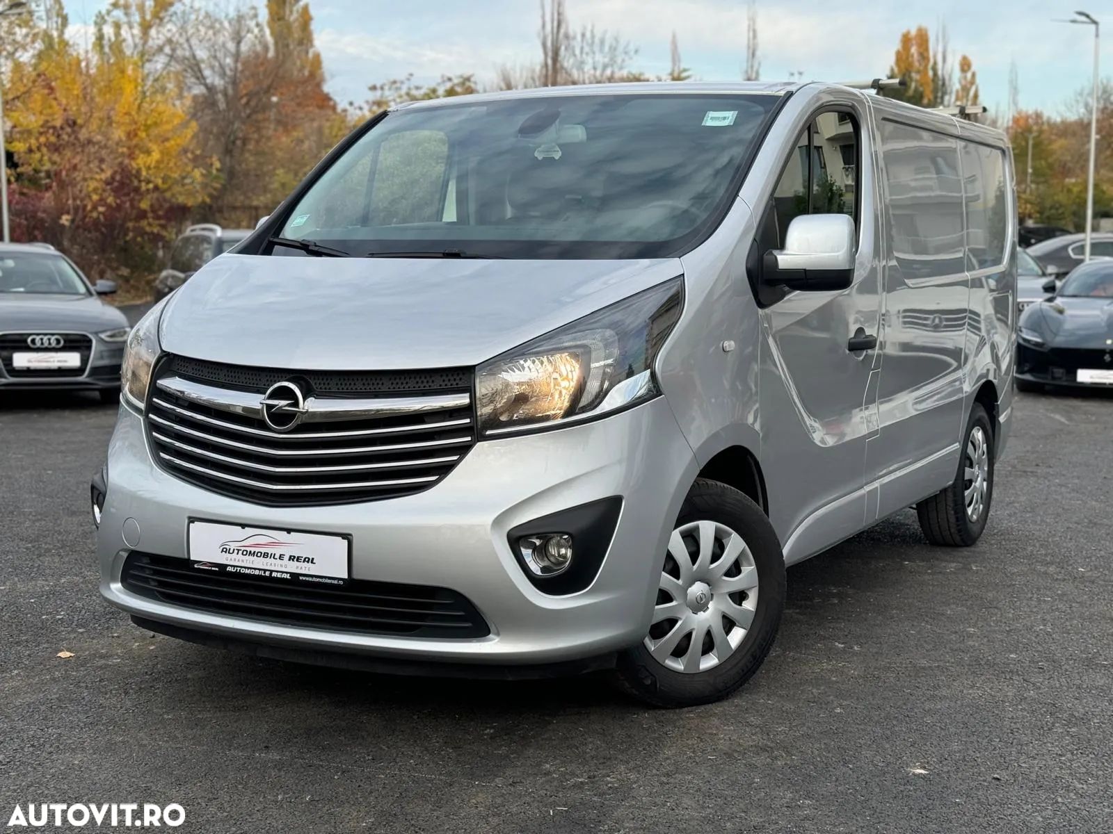 Opel Vivaro - 1