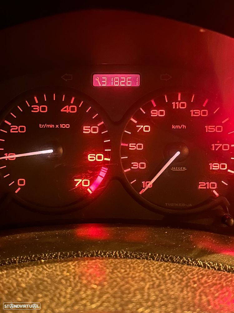 Peugeot 206 1.1 XR - 13