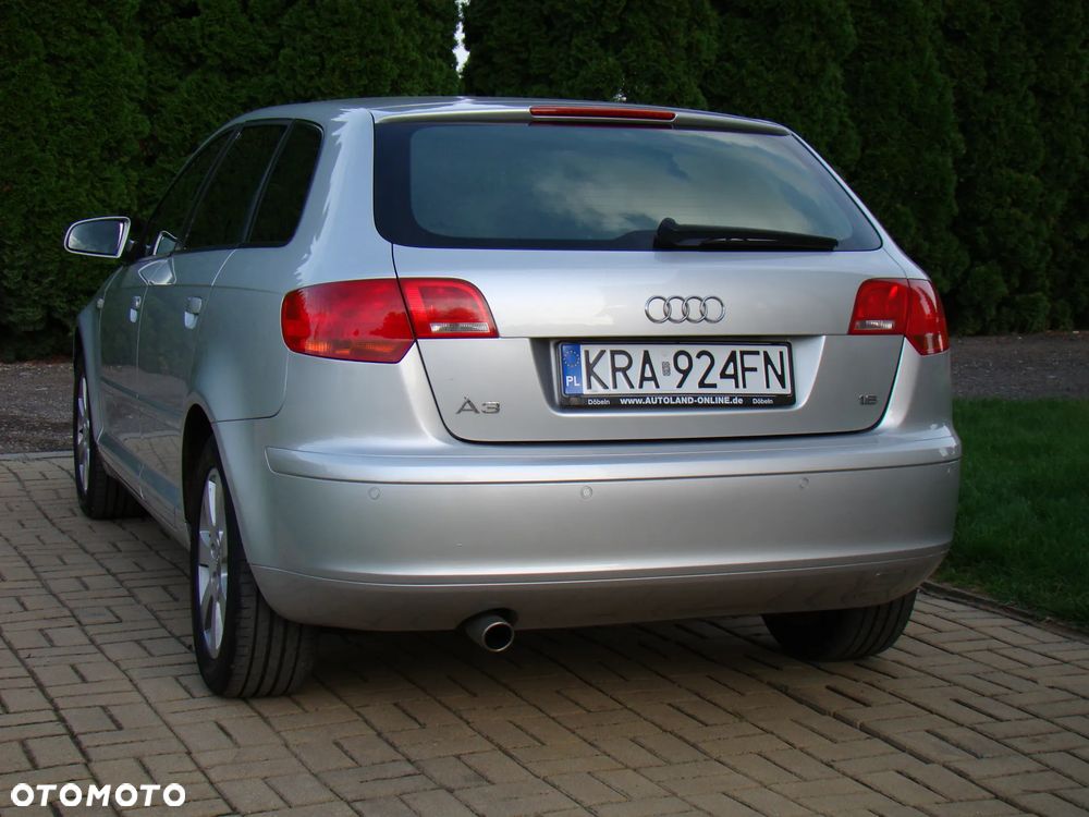 Audi A3 Sportback 1.6 Attraction - 9