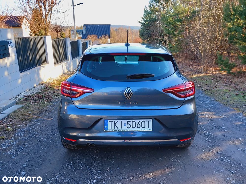 Renault Clio - 7