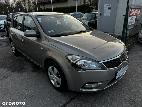 Kia Ceed Cee'd 1.4 Comfort +