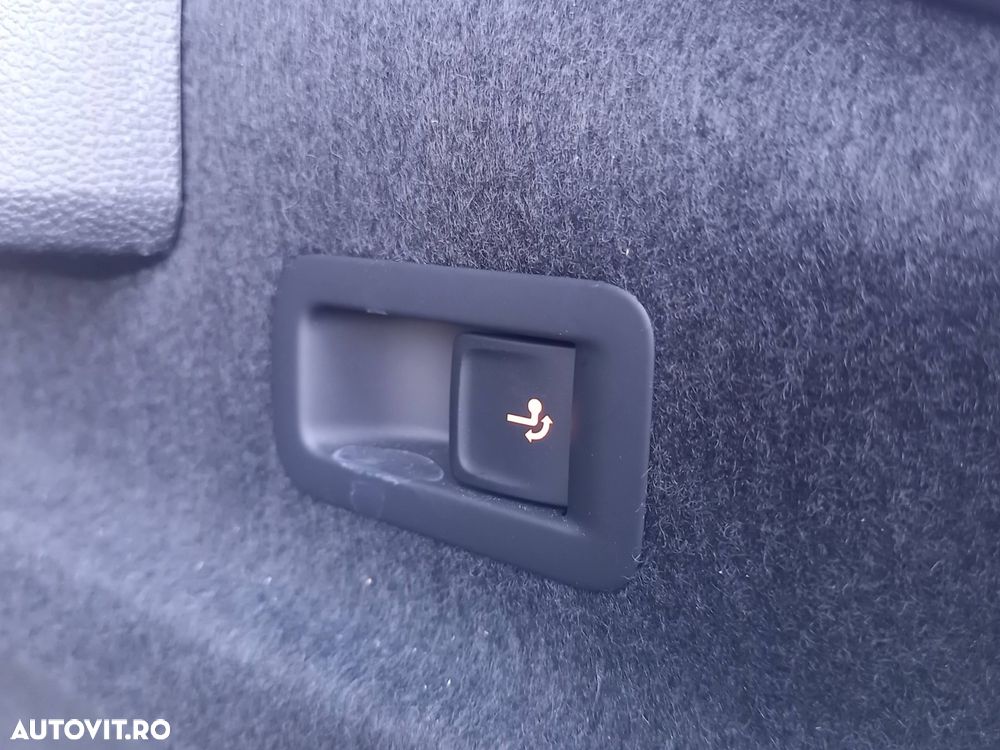 Skoda Superb 2.0 TDI 193 CP 4x4 DSG Selection - 27