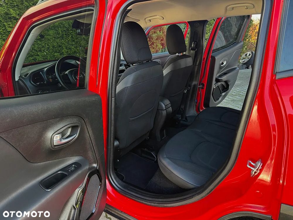 Jeep Renegade 1.6 E-torQ Night Eagle - 17