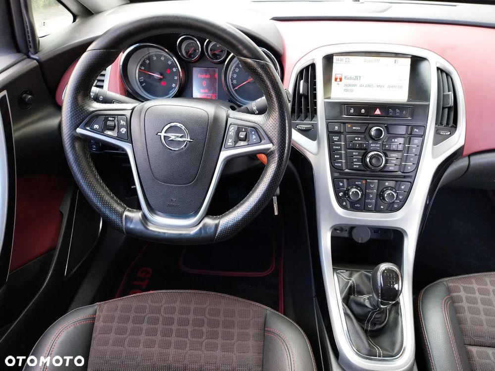 Opel Astra GTC 1.4 Turbo - 22