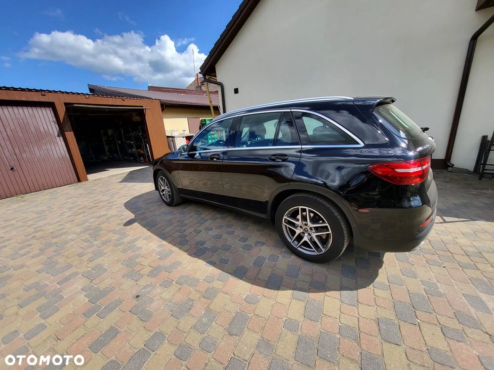 Mercedes-Benz GLC 220 d 4-Matic - 3