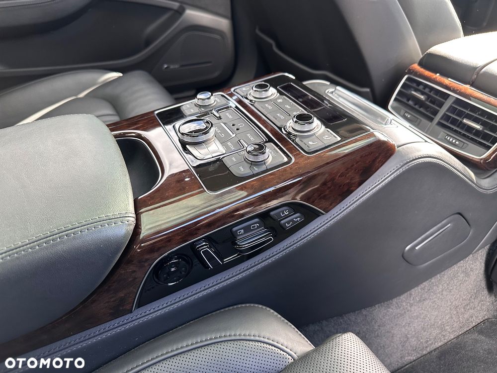 Audi A8 3.0 TDI L Quattro - 11