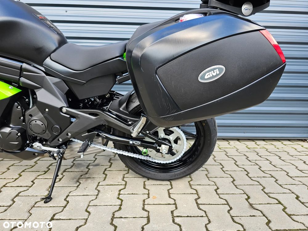Kawasaki ER - 12