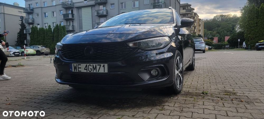 Fiat Tipo 1.6 MultiJet DCT Lounge - 1