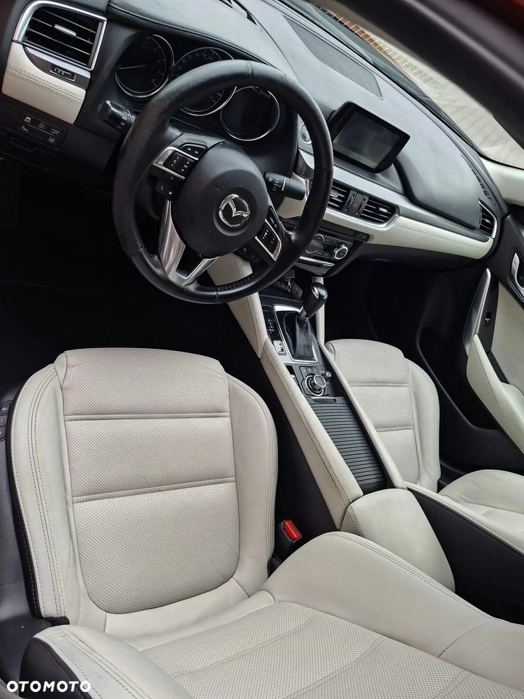 Mazda 6 - 10
