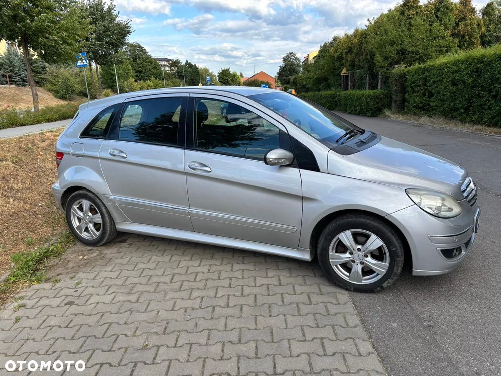 Mercedes-Benz Klasa B 180 CDI - 10