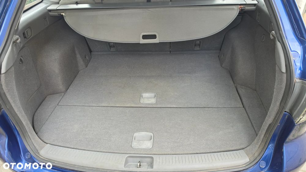 Mazda 6 2.0 16V Touring - 14