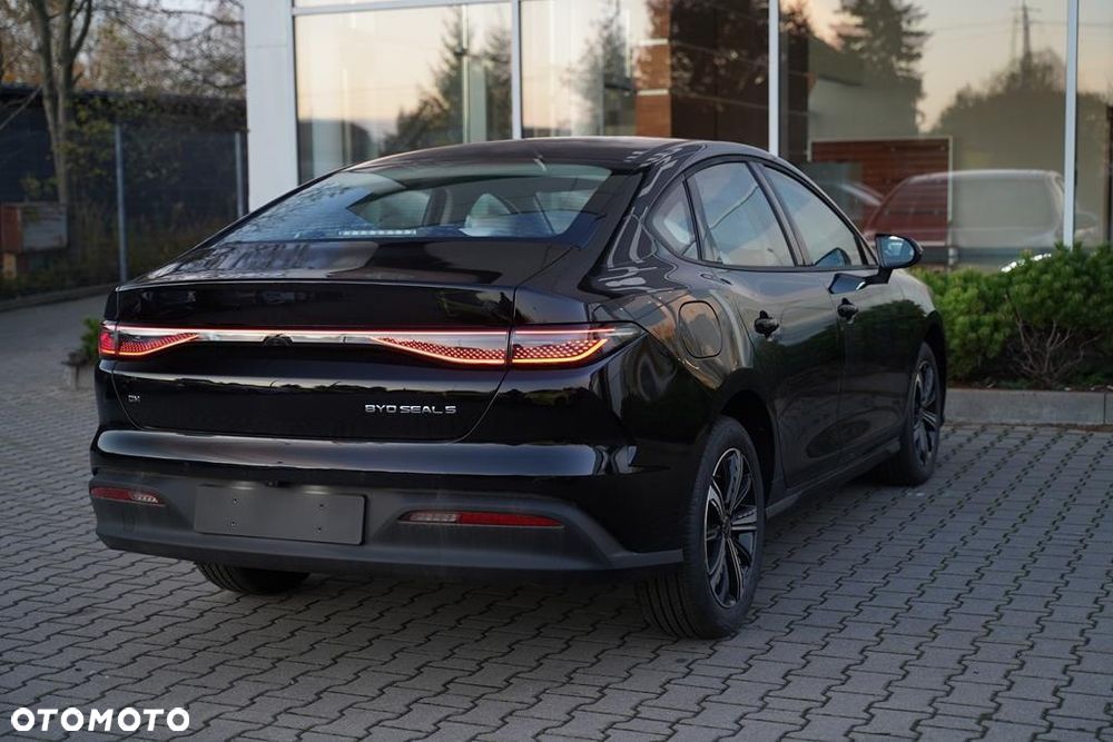 BYD Seal 5 DM-i 1.5 Design - 4