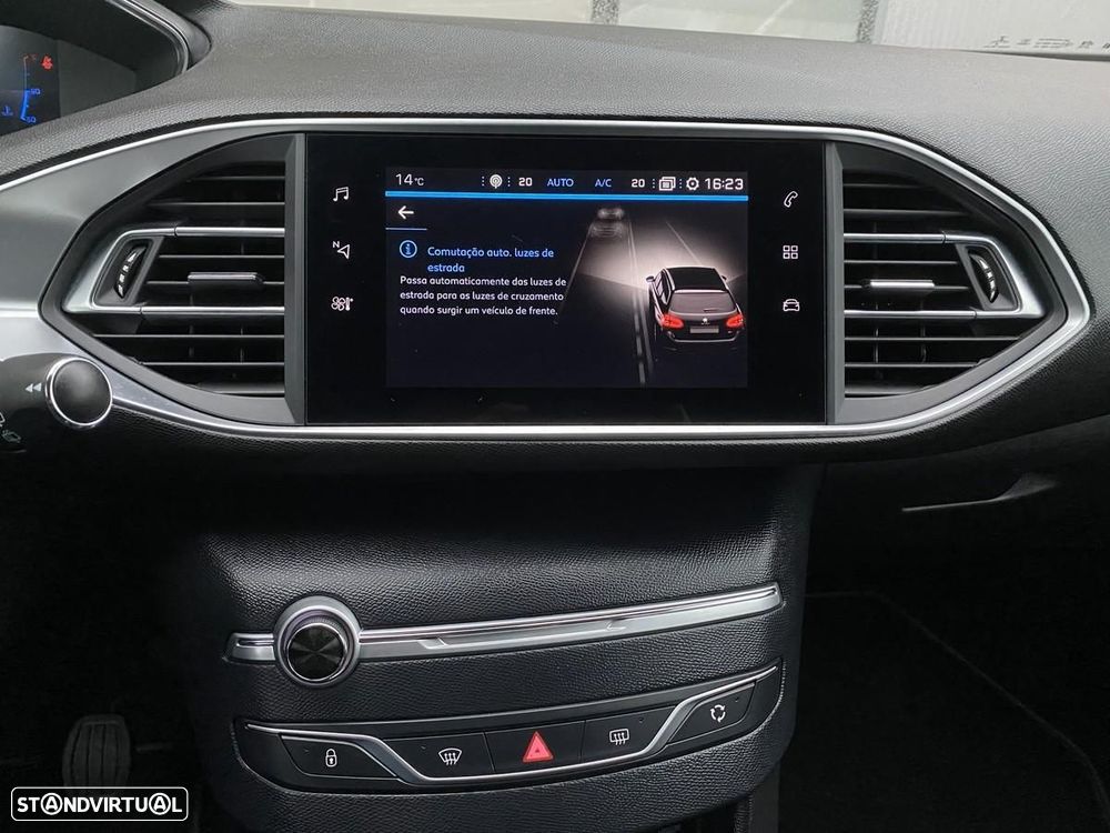 Peugeot 308 SW 1.5 BlueHDi Allure Pack - 24
