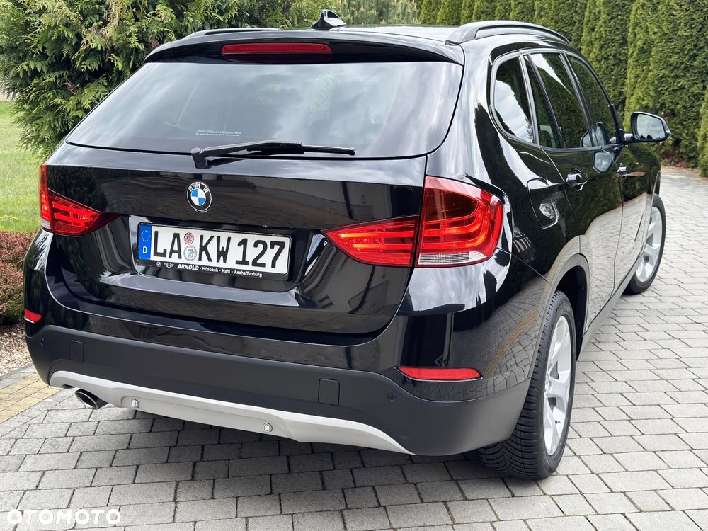 BMW X1 xDrive18d - 14