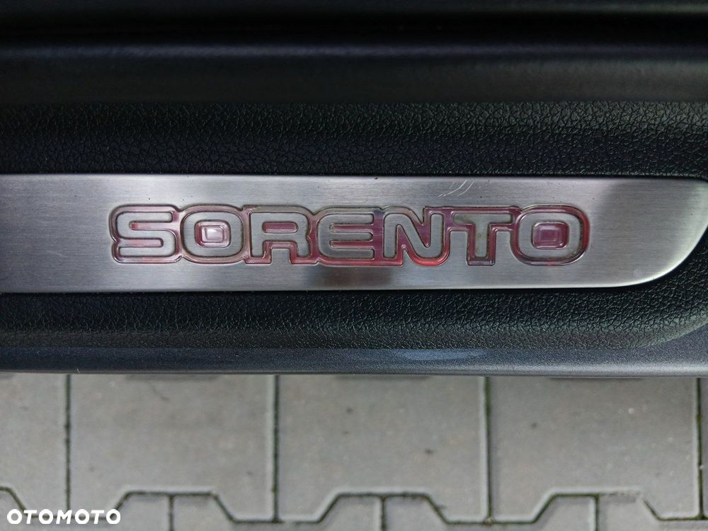 Kia Sorento - 26