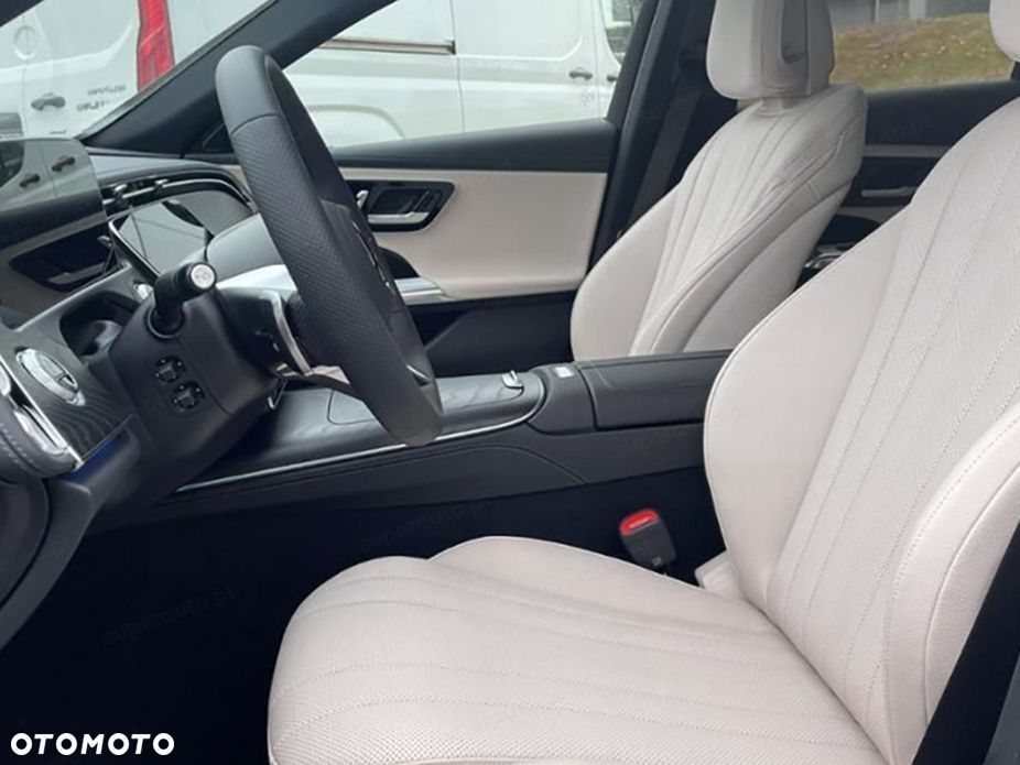 Mercedes-Benz Klasa E 220 d mHEV 4-Matic AMG 9G-Tronic - 7