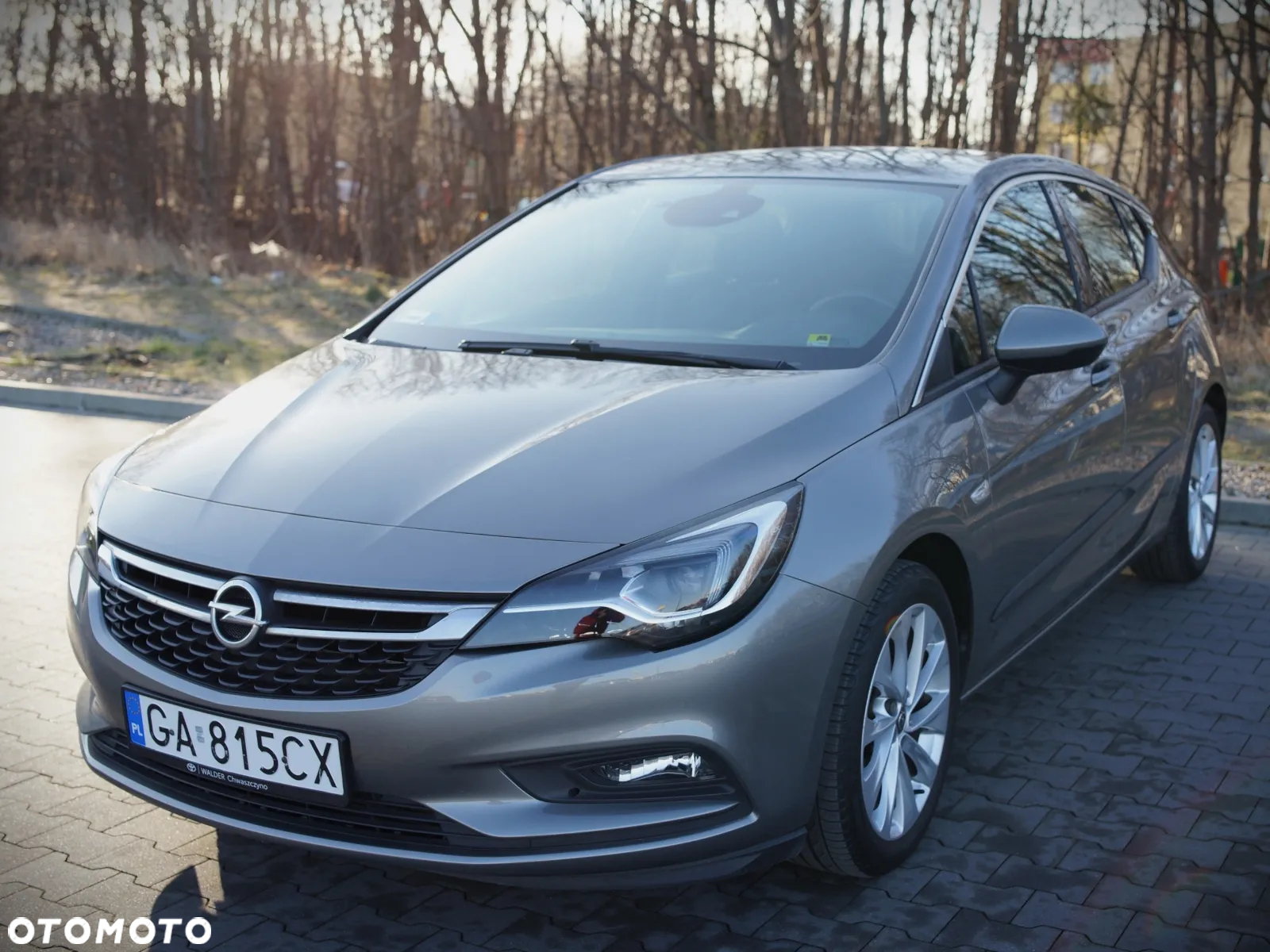 Opel Astra V 1.4 T Dynamic - 4