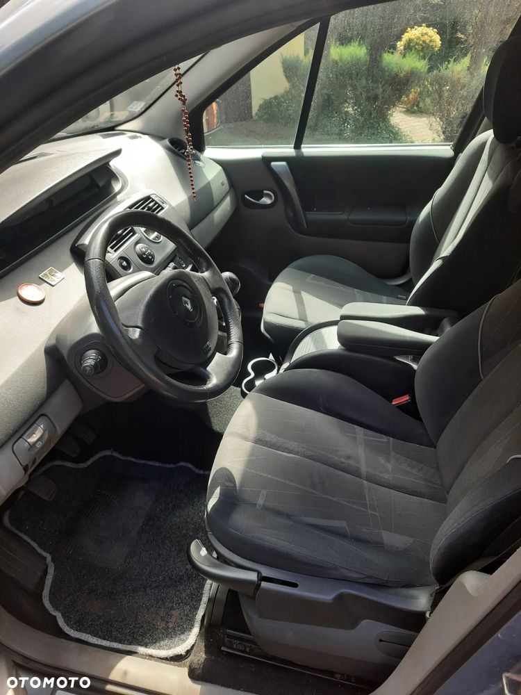 Renault Scenic 1.9 dCi Confort Privilege - 7